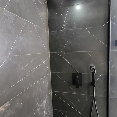 Rentalsevilla Real De La Carreteria Apartamento
